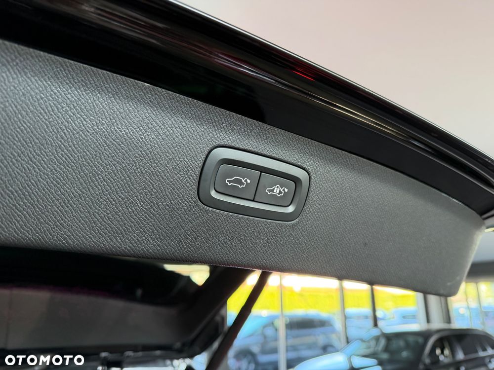 Volvo XC 90 B5 D AWD Inscription - 17