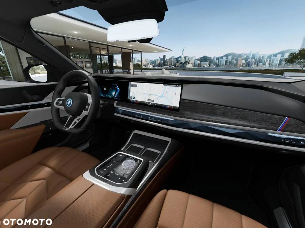 BMW Seria 7 750e PHEV xDrive M Sport sport - 4
