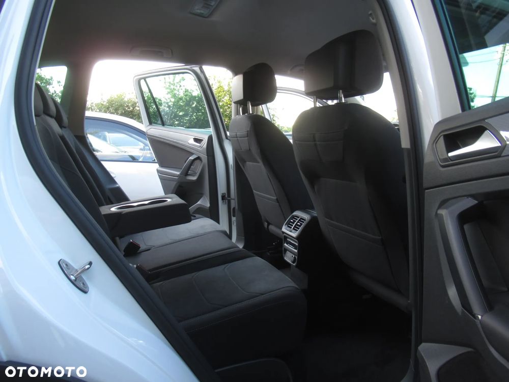 Volkswagen Tiguan 2.0 TSI 4Mot Life DSG - 9