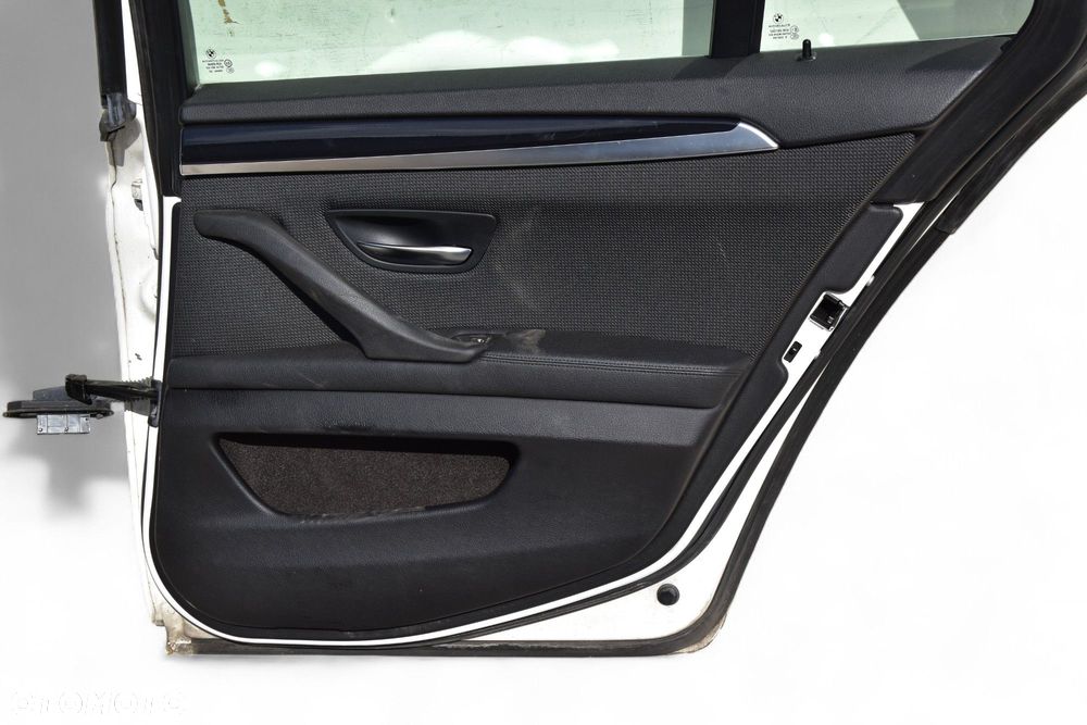 Drzwi Prawy Tył BMW 5 F11 KOMBI Lift 2012-2017 Kolor: 300 Alpinweiss - 8