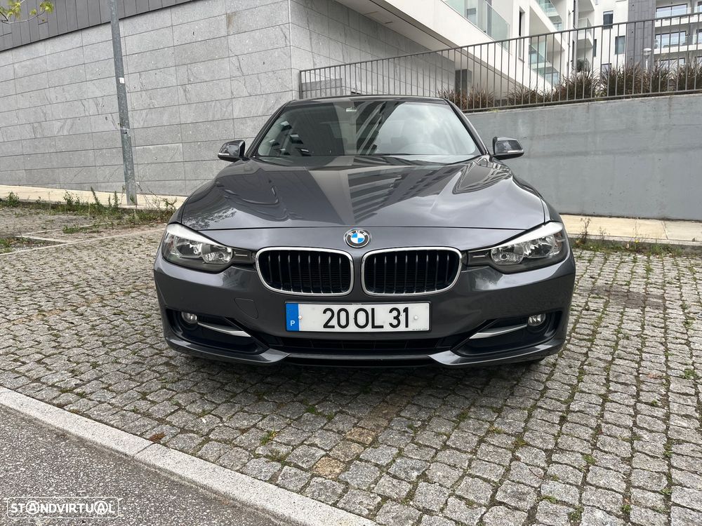 BMW 318 d Line Sport - 3