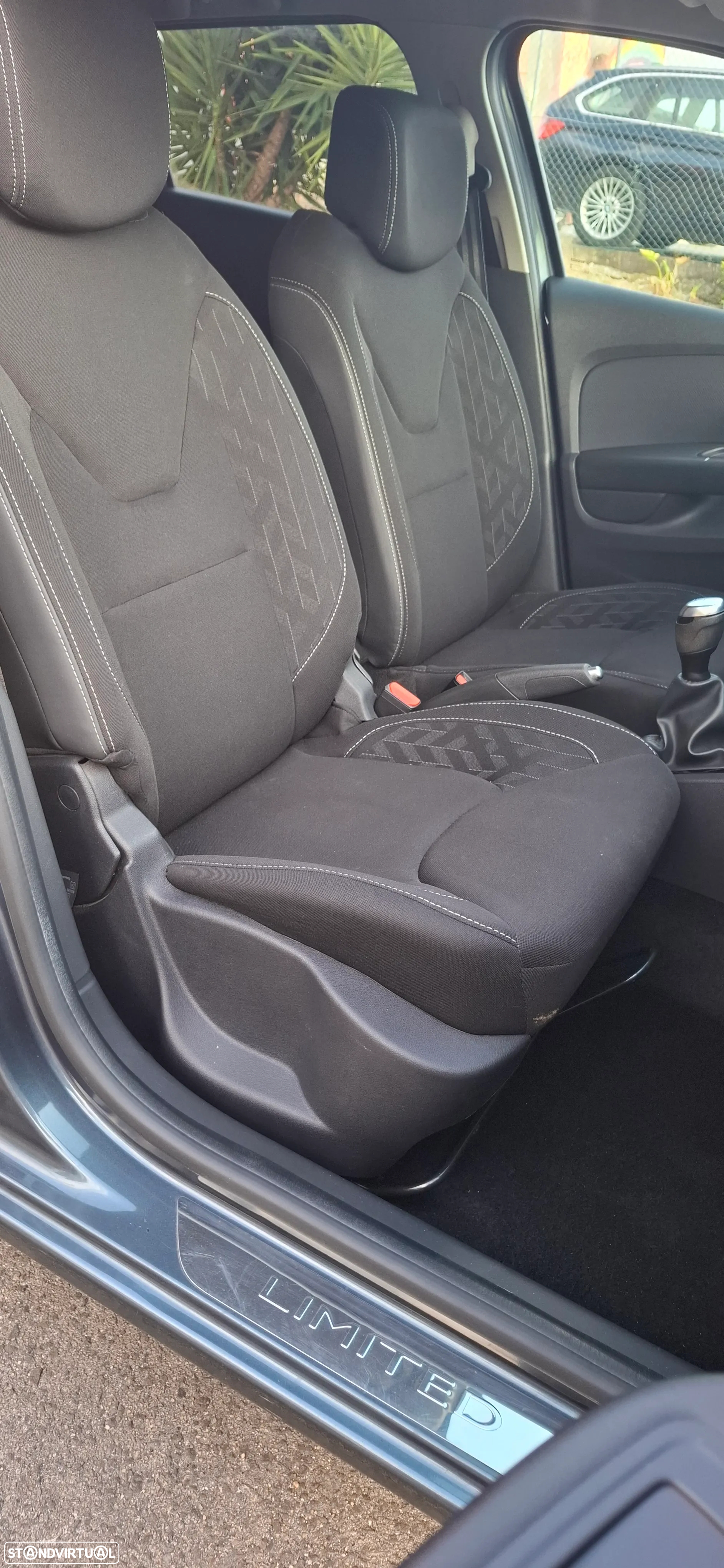 Renault Clio Sport Tourer 0.9 TCe Limited - 11