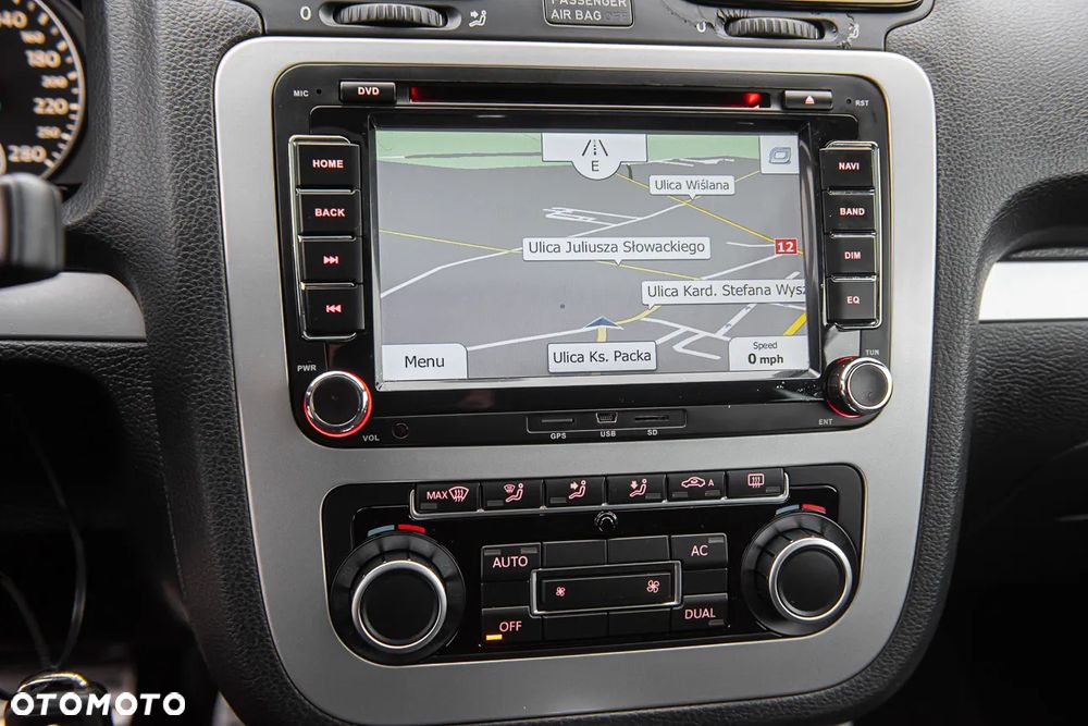 Volkswagen Scirocco 1.4 TSI R-Style DSG - 21