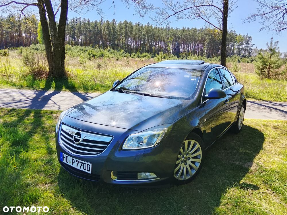Opel Insignia - 1