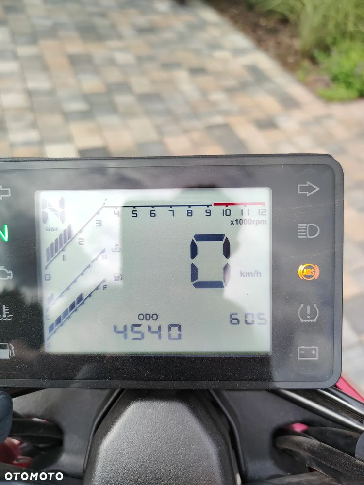 Zontes 125C - 4