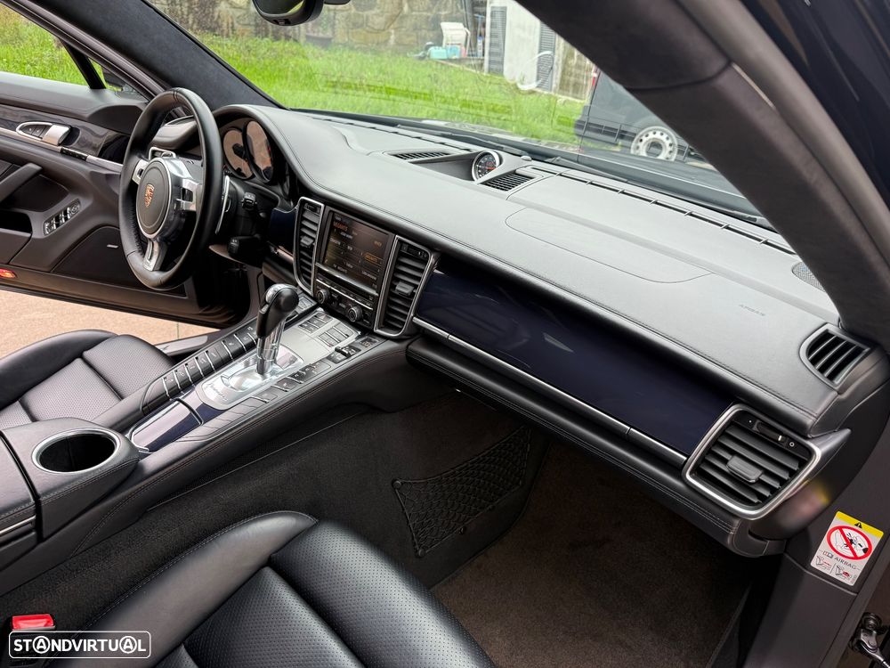 Porsche Panamera Edition - 19