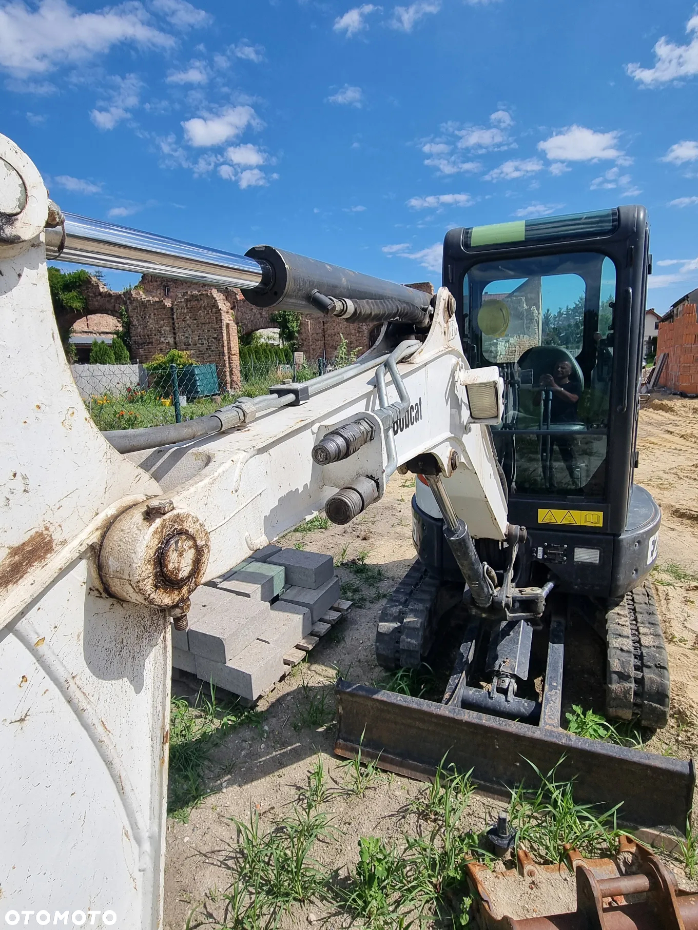 Bobcat E25 - 8