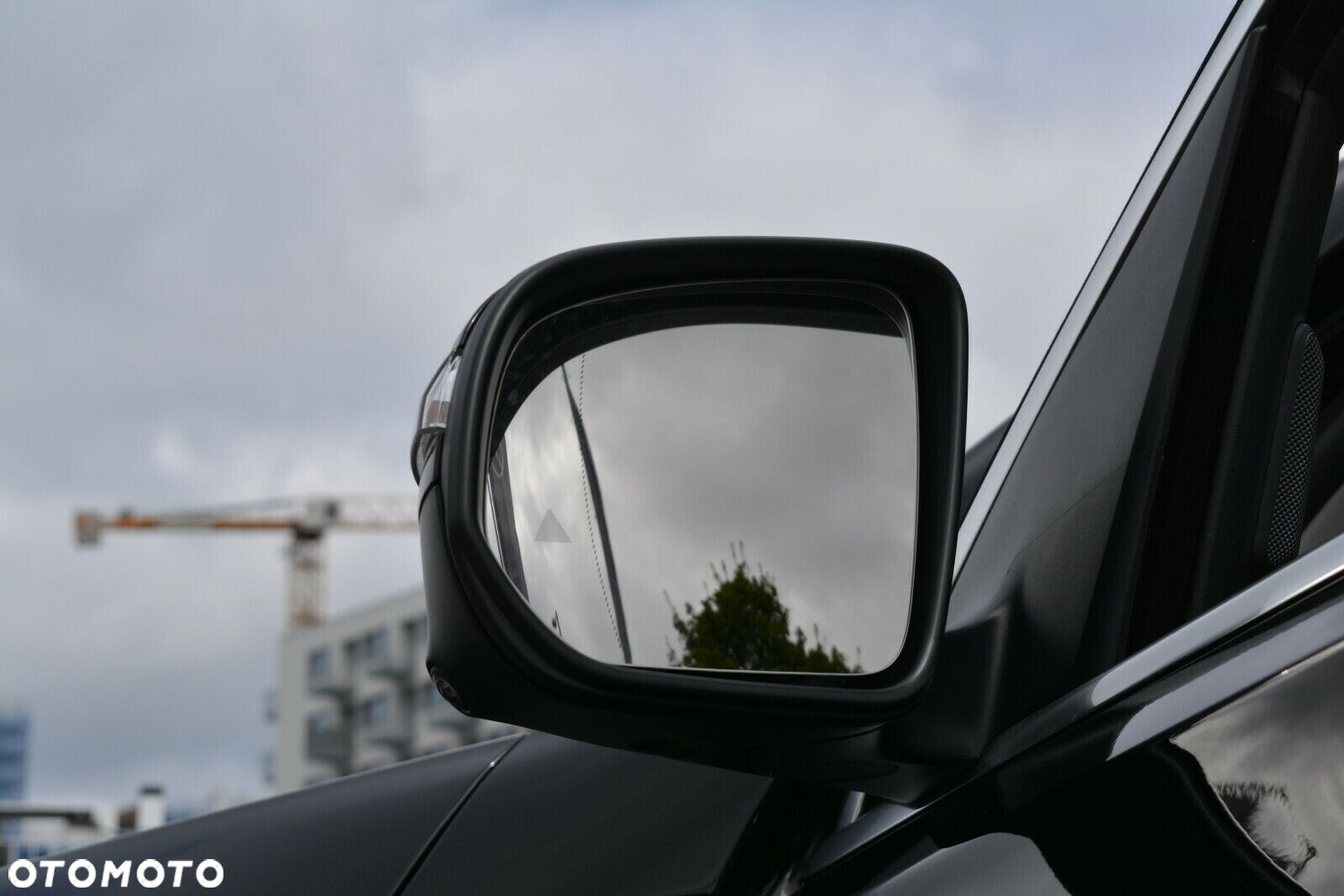 Mercedes-Benz GLE - 14