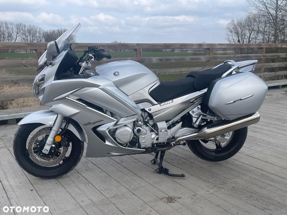 Yamaha FJR - 5
