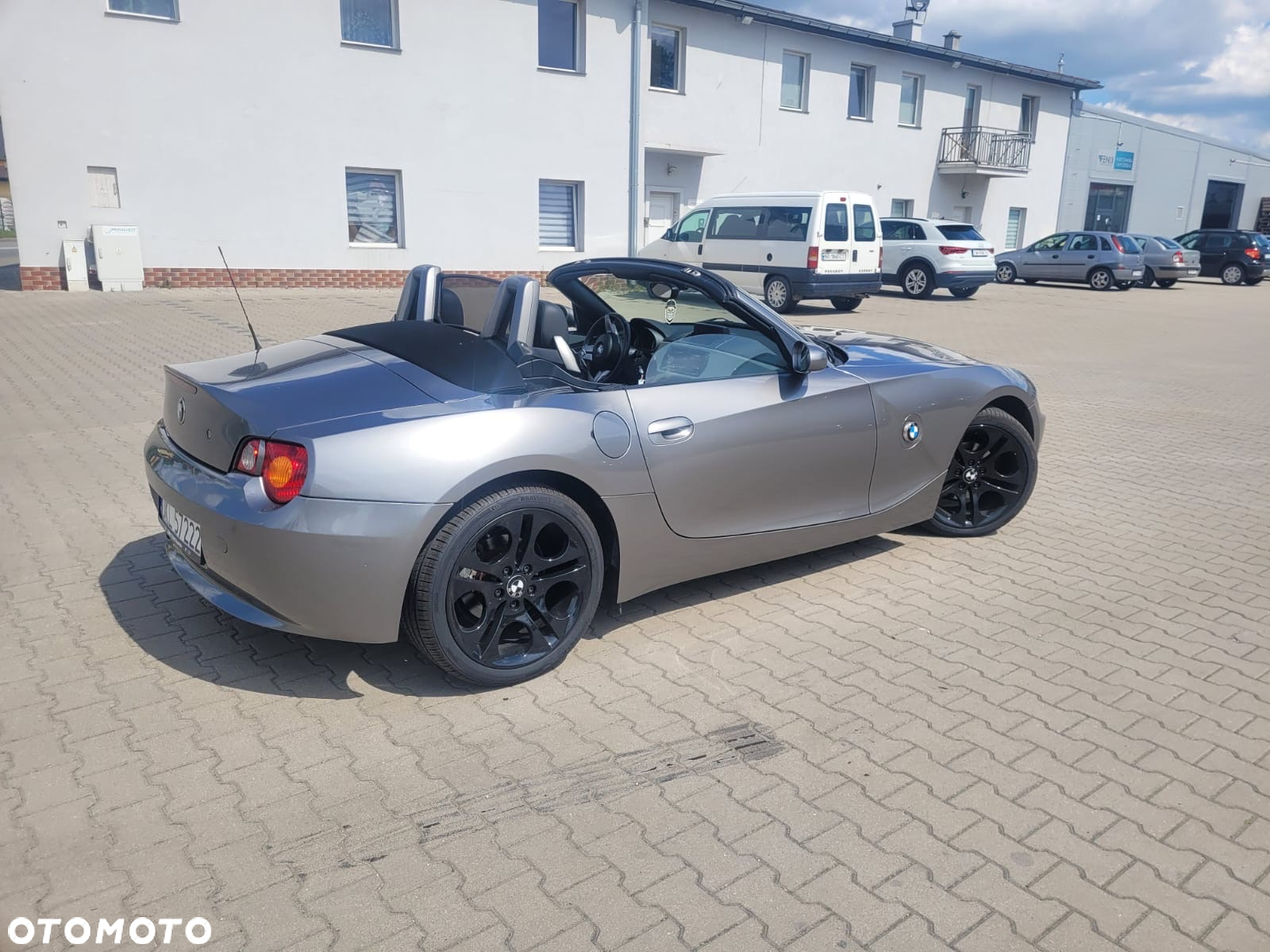 BMW Z4 2.2i - 6