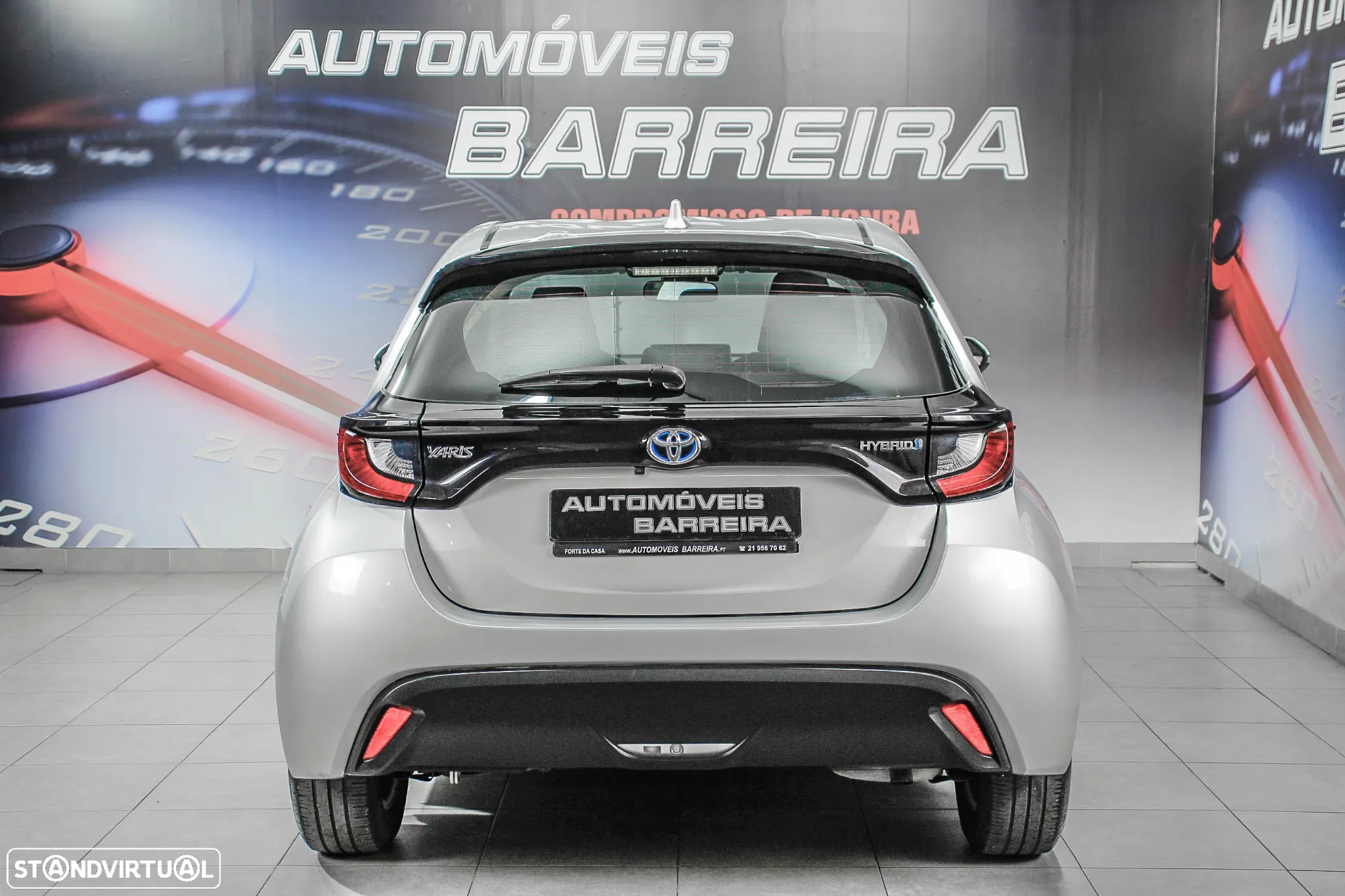 Toyota Yaris 1.5 HDF Comfort Plus - 27
