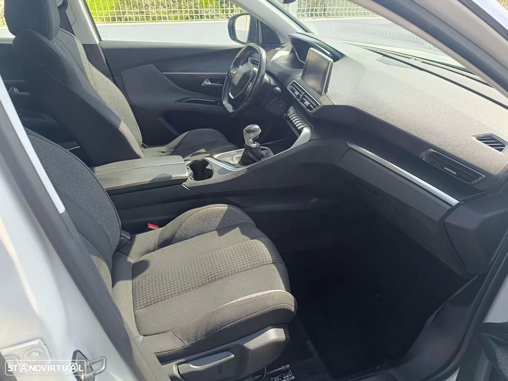 Peugeot 5008 1.2 PureTech Active Pack - 16