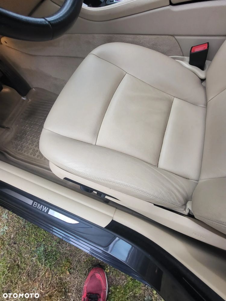 BMW Seria 5 ver-520d - 15