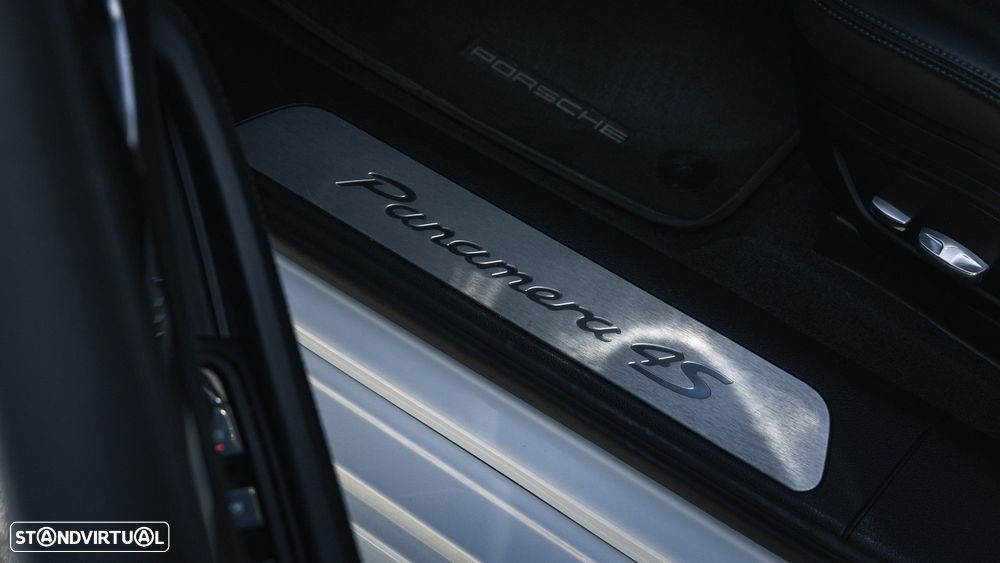 Porsche Panamera 4S E-Hybrid - 14