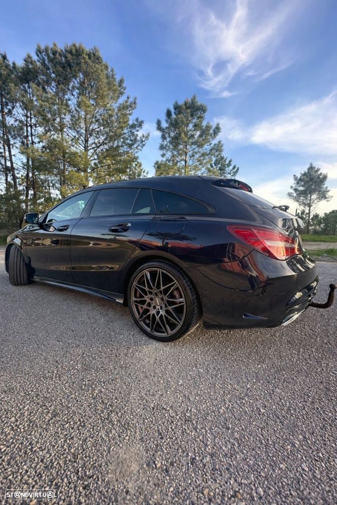 Mercedes-Benz CLA 180 d Shooting Brake AMG Line - 1