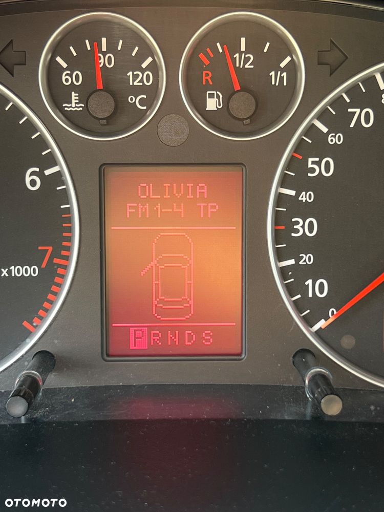 Audi A6 Avant 2.7T Quattro Tiptr - 38