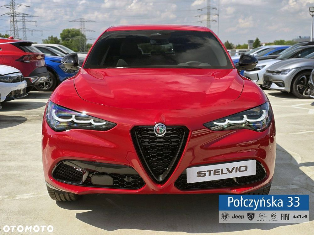 Alfa Romeo Stelvio - 10