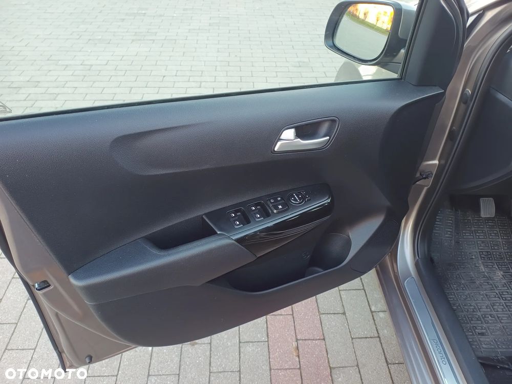 Kia Picanto 1.2 L - 11