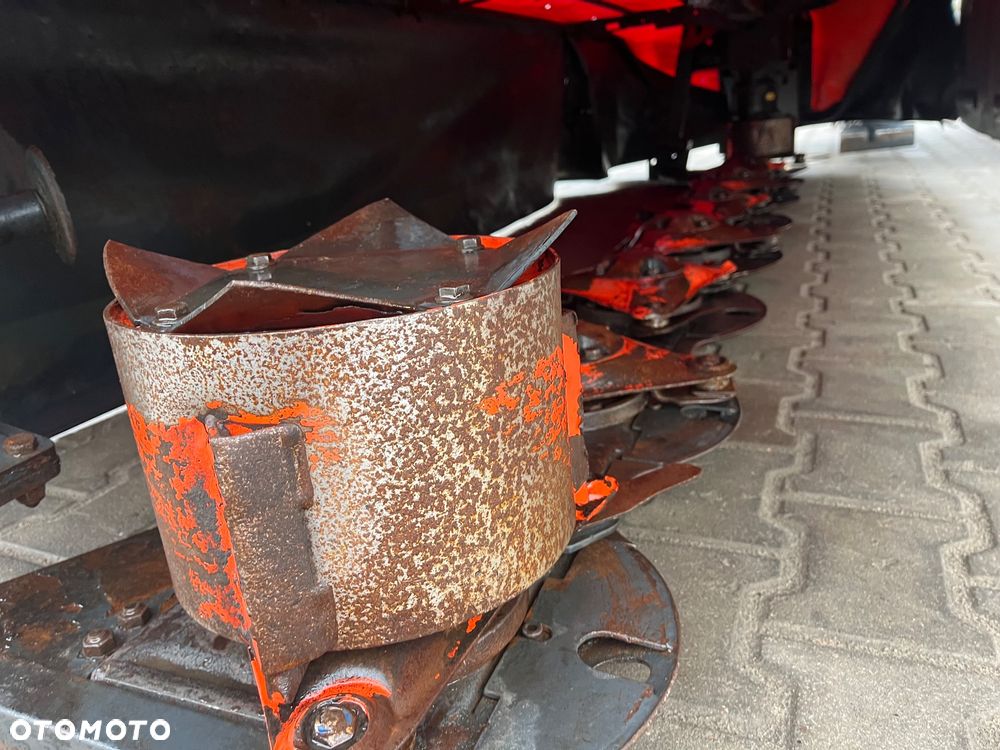 Kverneland Kubota - 5