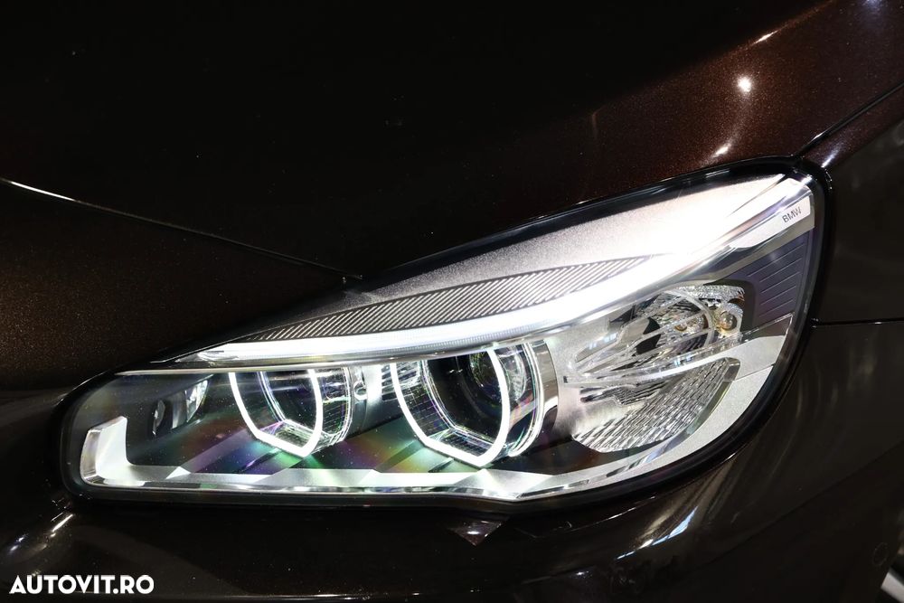 BMW Seria 2 218d Aut. Luxury Line - 35