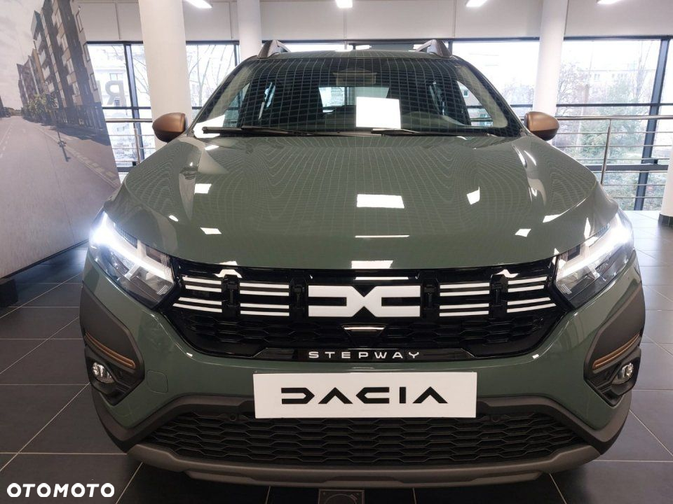 Dacia Sandero - 4