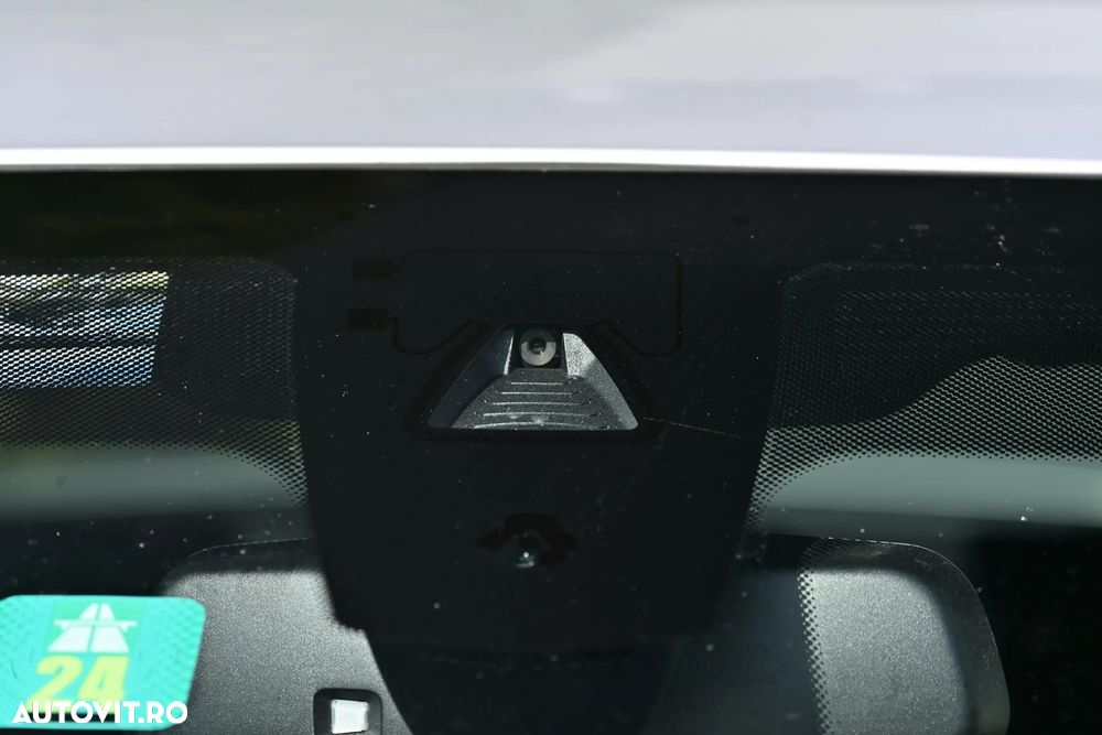 BMW Seria 3 320d Aut. Modern Line - 35