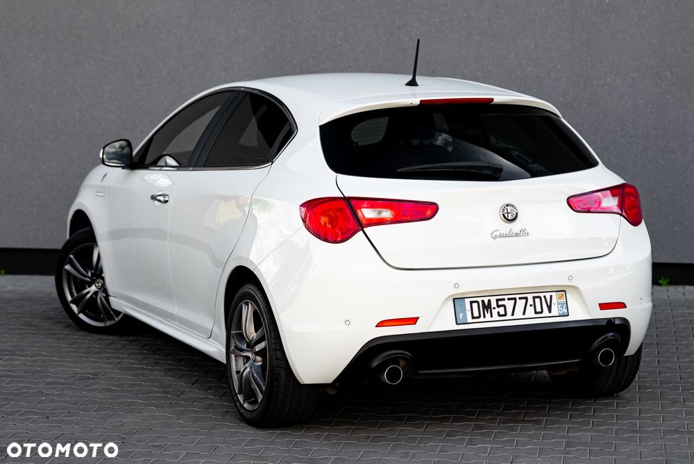 Alfa Romeo Giulietta - 10