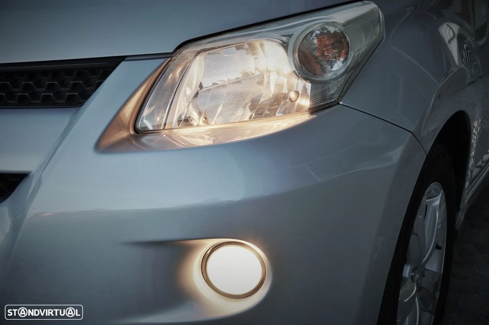 Toyota Urban Cruiser 1.33 4x2 Town - 34