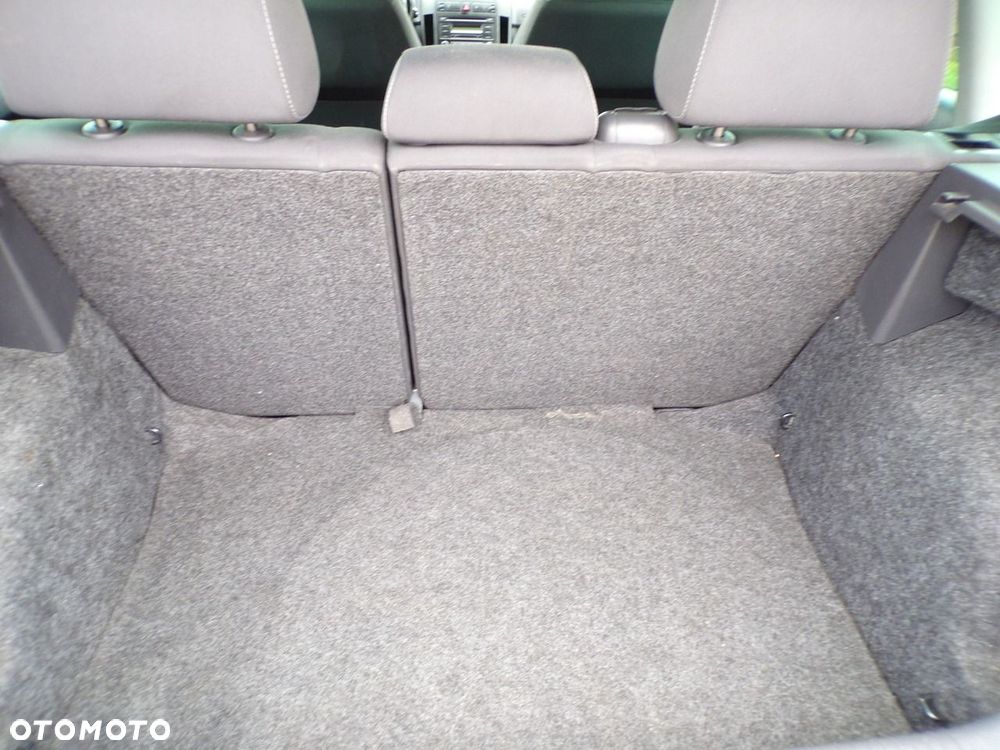 Volkswagen Polo - 25