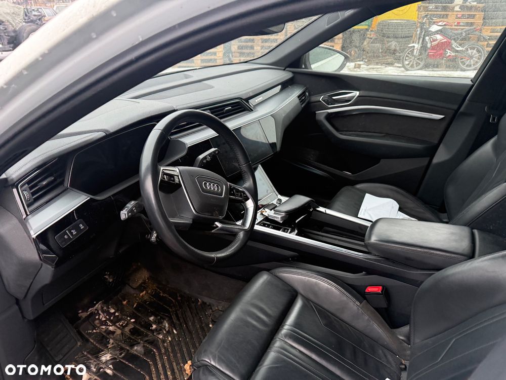 Audi e-tron 55 Quattro S Line - 5