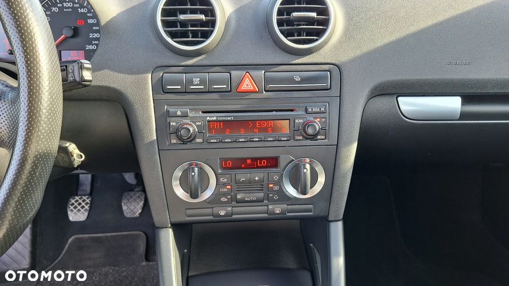 Audi A3 Sportback 1.6 Ambition - 38