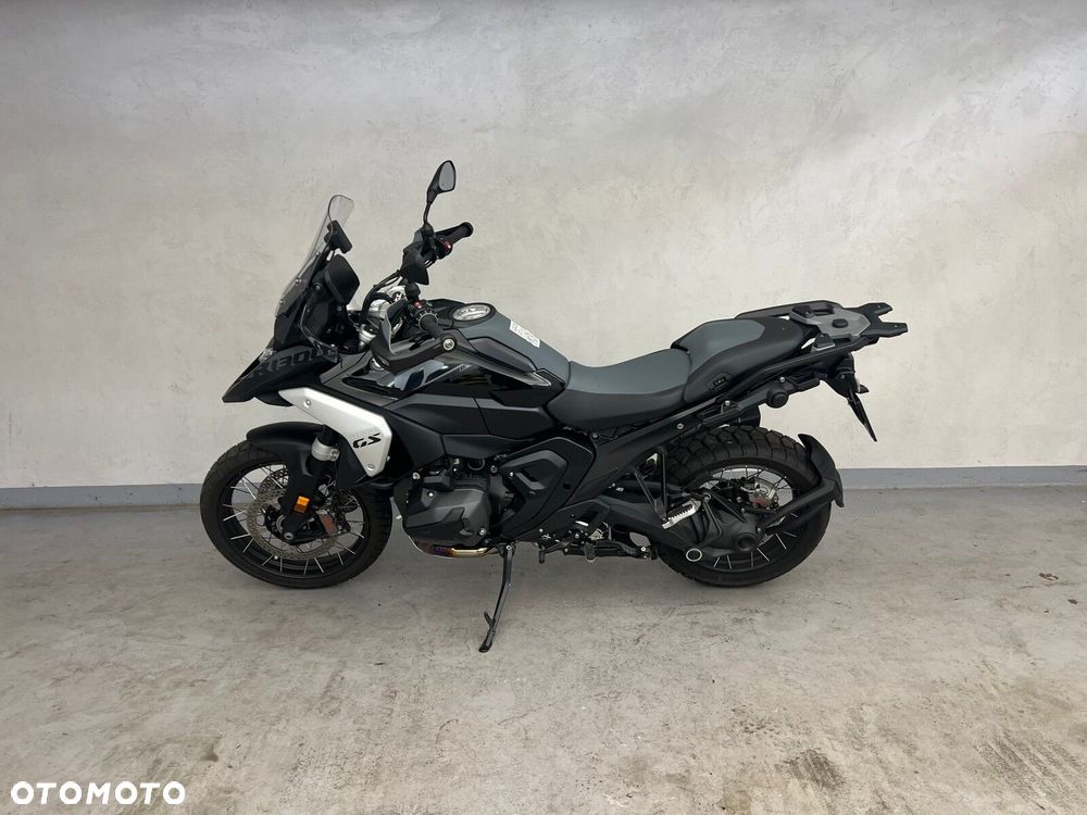 BMW R - 4