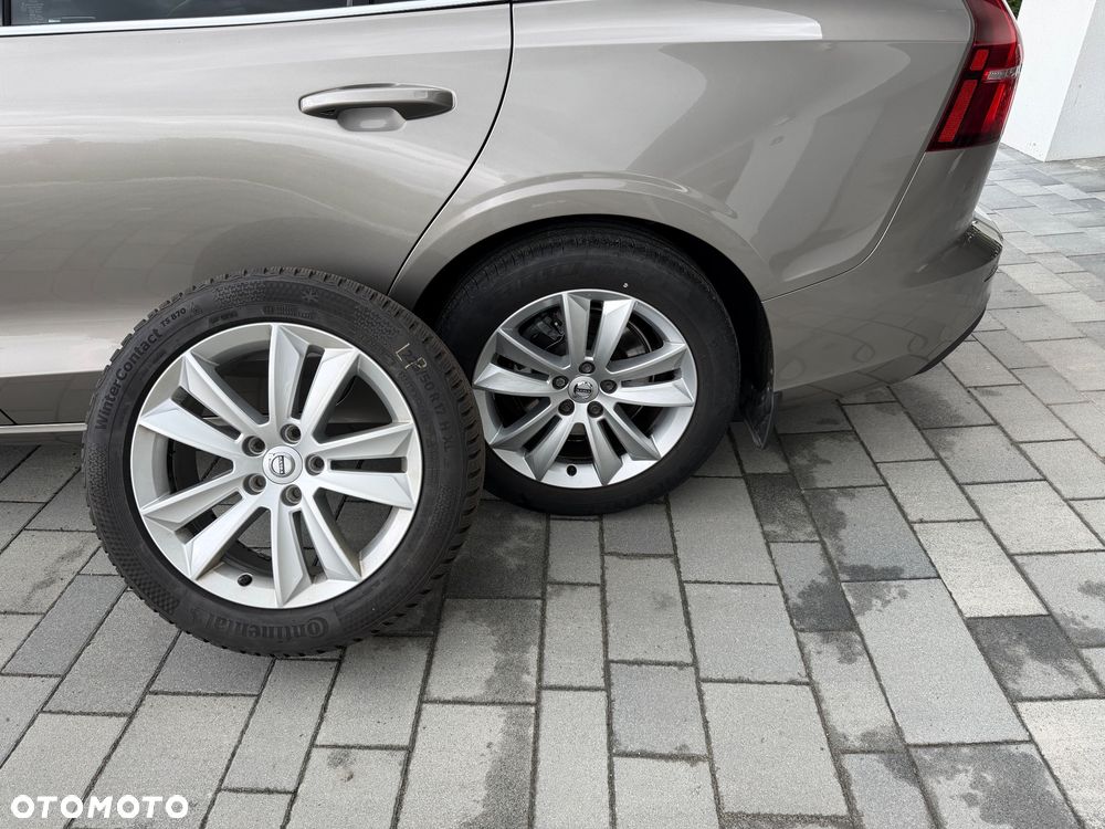 Volvo V60 B4 D Momentum - 15