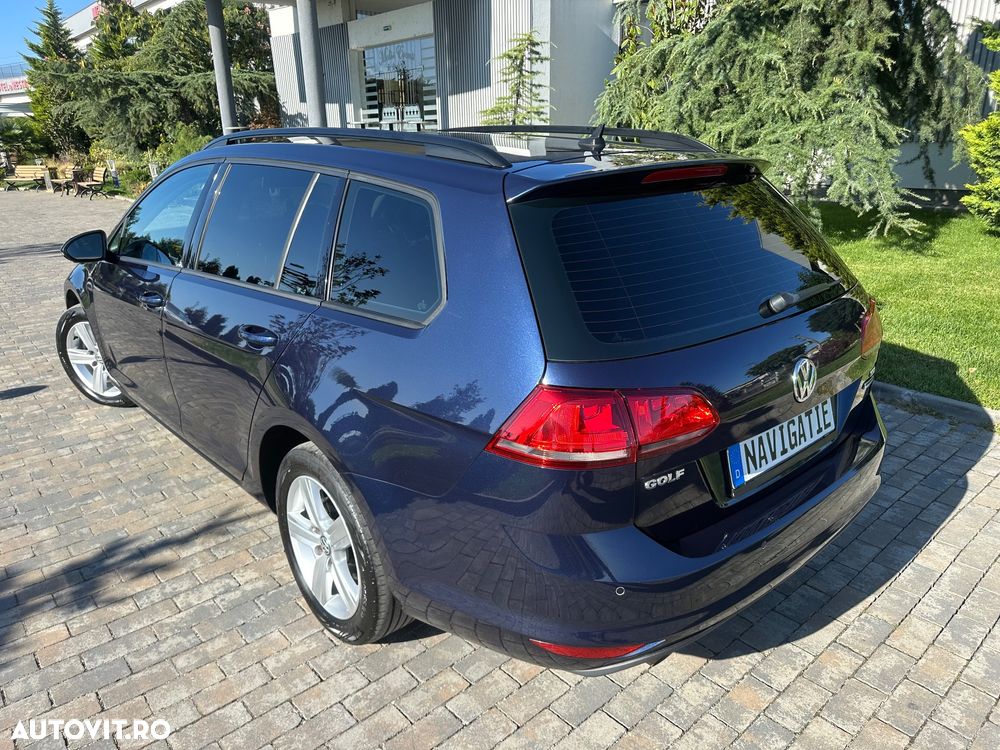 Volkswagen Golf 1.6 TDI BlueMotion Technology Trendline - 4