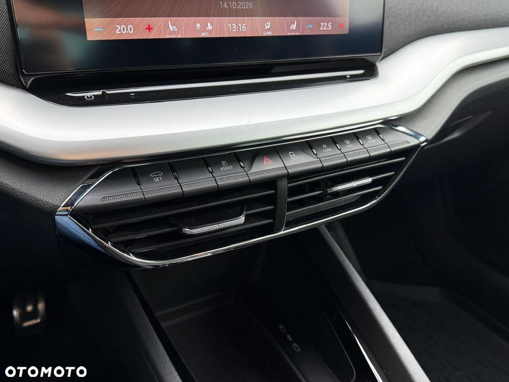 Skoda Octavia 2.0 TDI Sportline DSG - 20