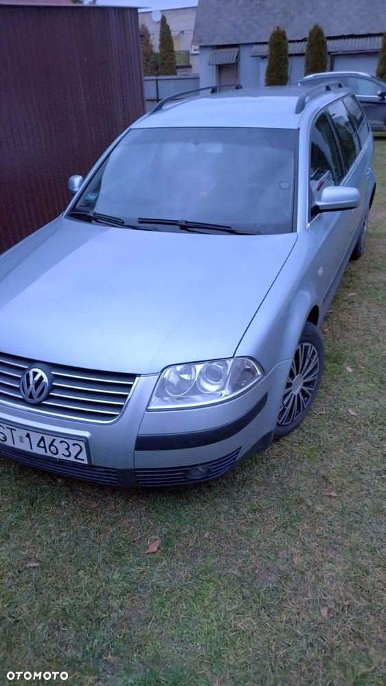 Volkswagen Passat 1.9 TDI Basis - 1