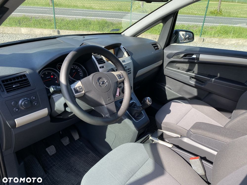 Opel Zafira - 5