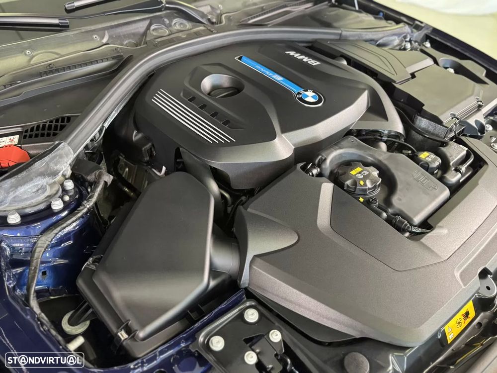 BMW 330 e iPerformance Line Luxury - 10