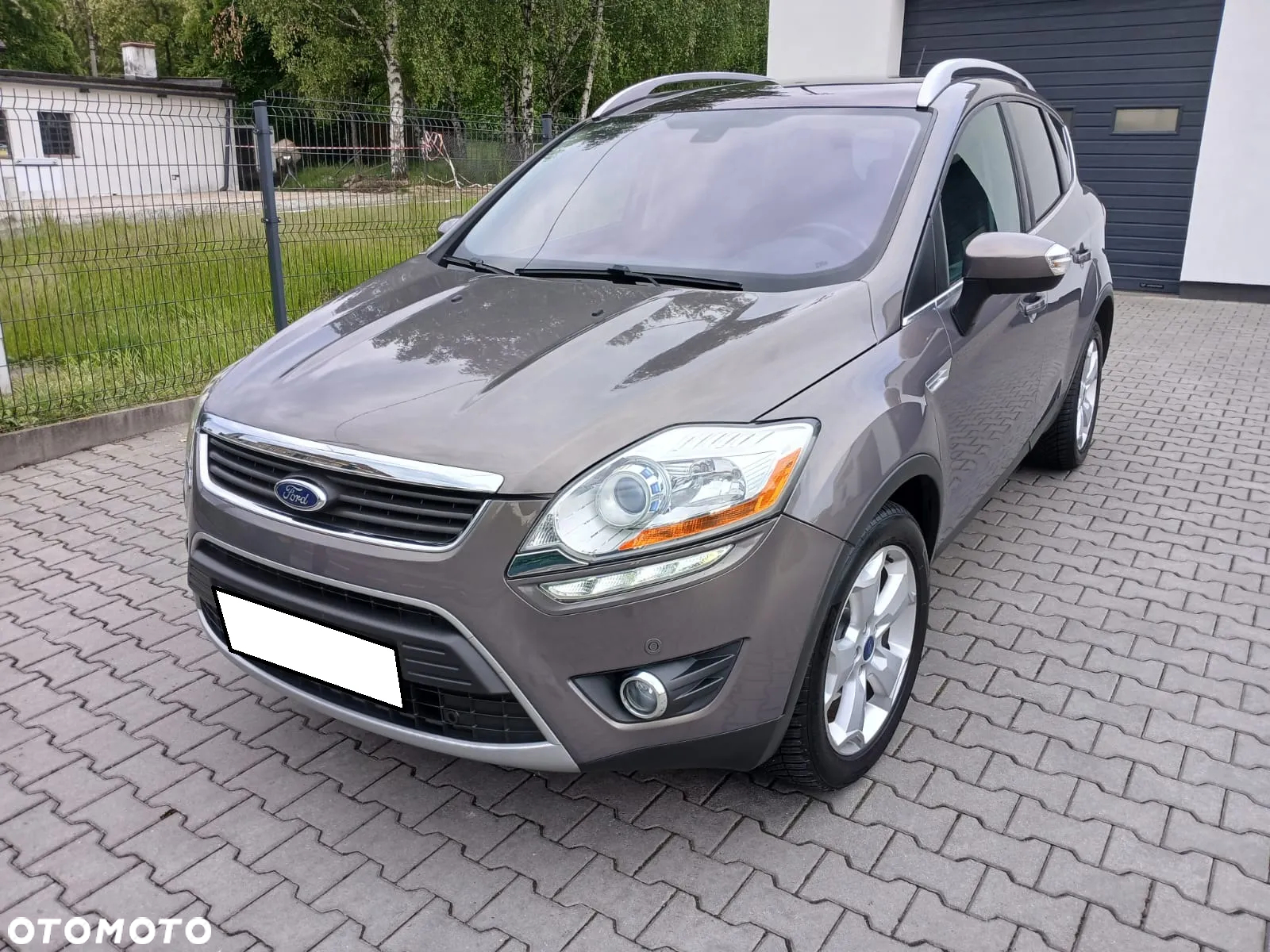 Ford Kuga 2.0 TDCi 4WD Titanium - 4