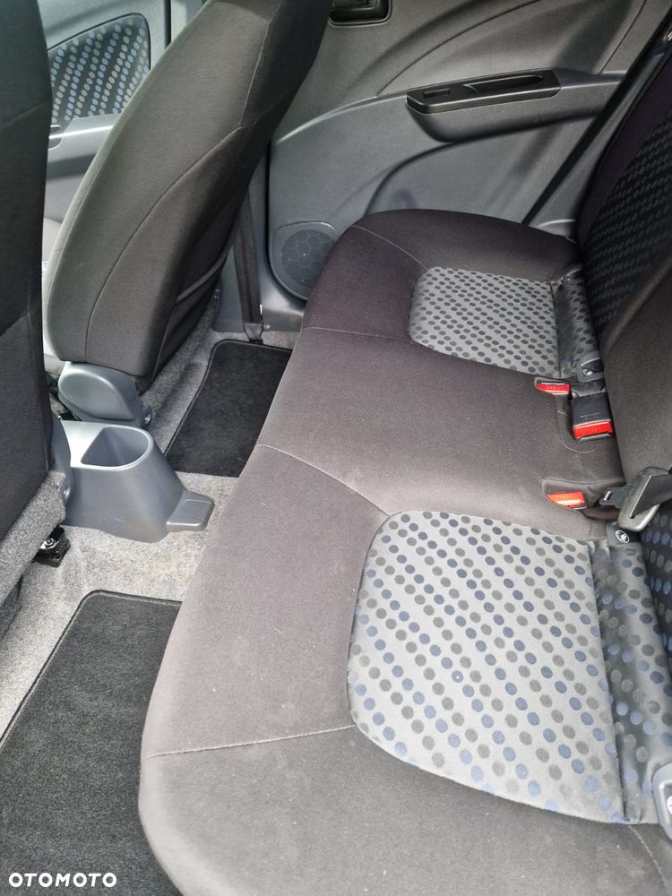 Suzuki Celerio 1.0 Premium - 10