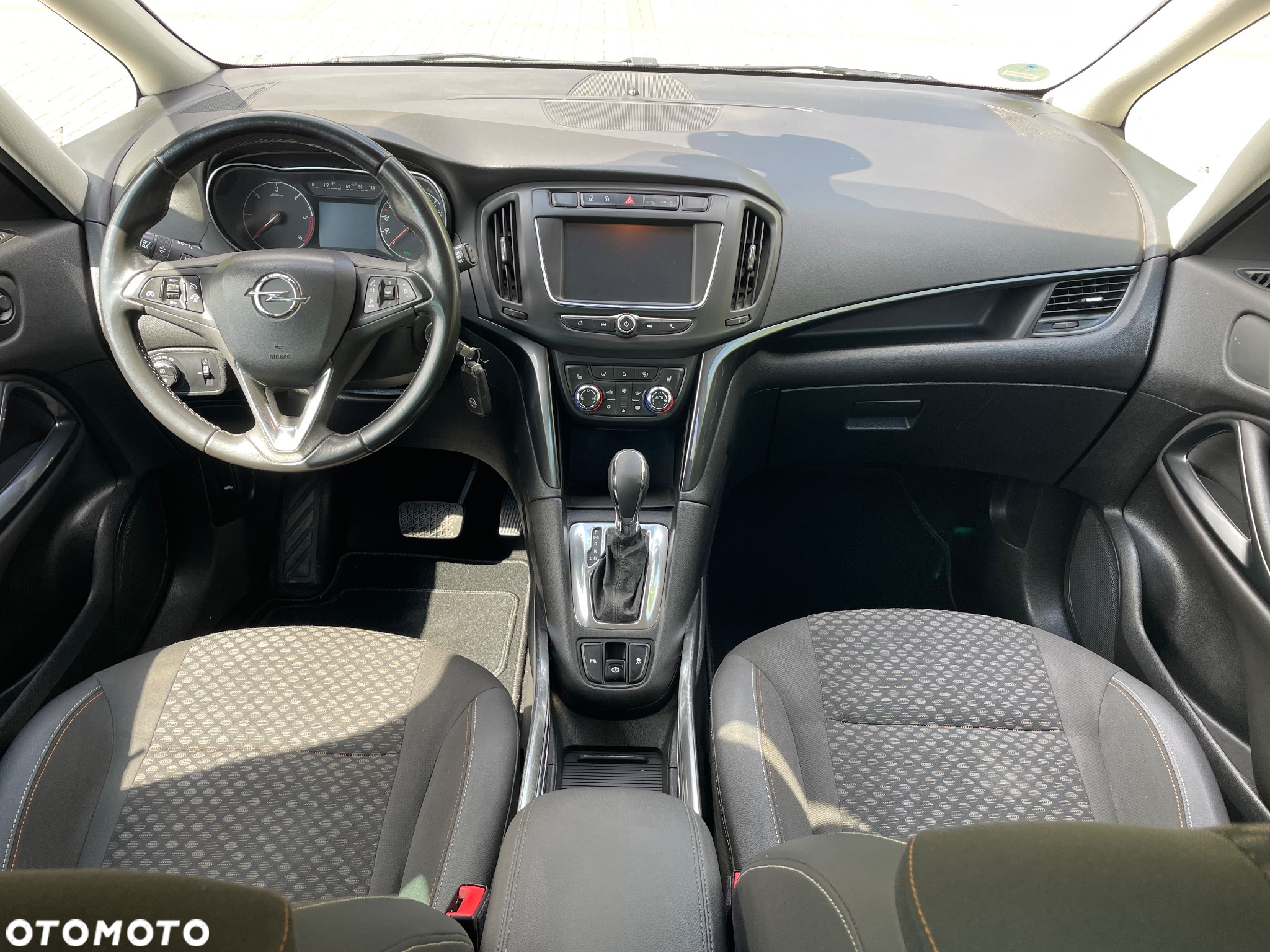 Opel Zafira 2.0 D (CDTI) Automatik Edition - 10