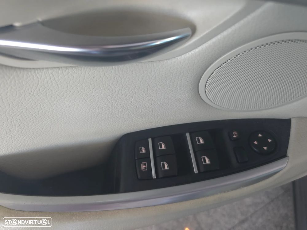 BMW 530 Gran Turismo - 20