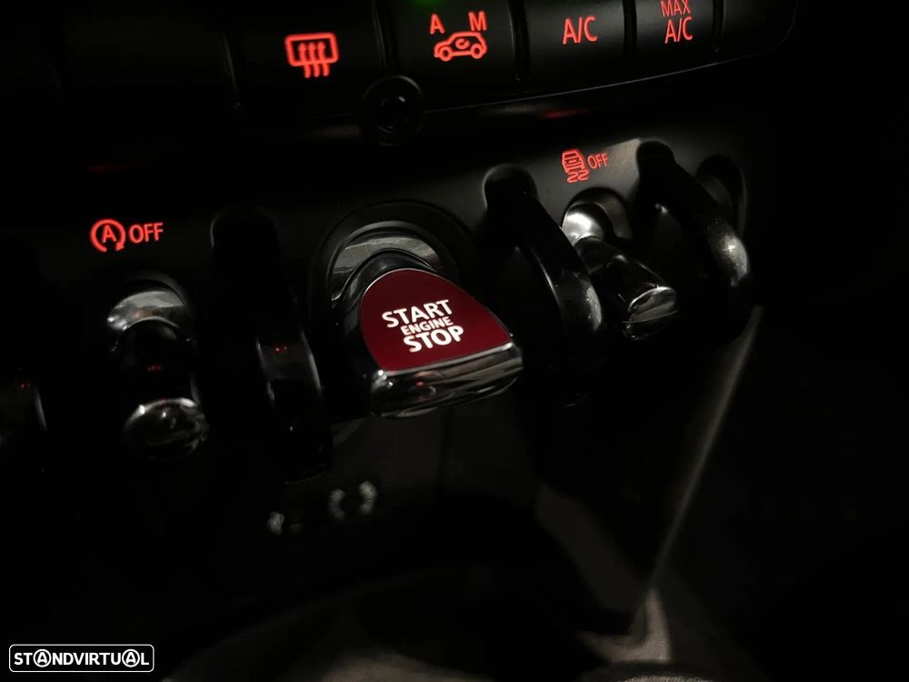 MINI 3 Portas One D - 32