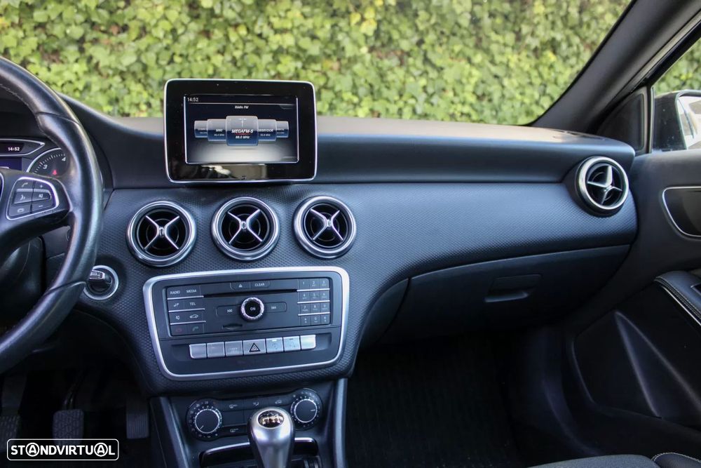 Mercedes-Benz A 180 d Style - 17
