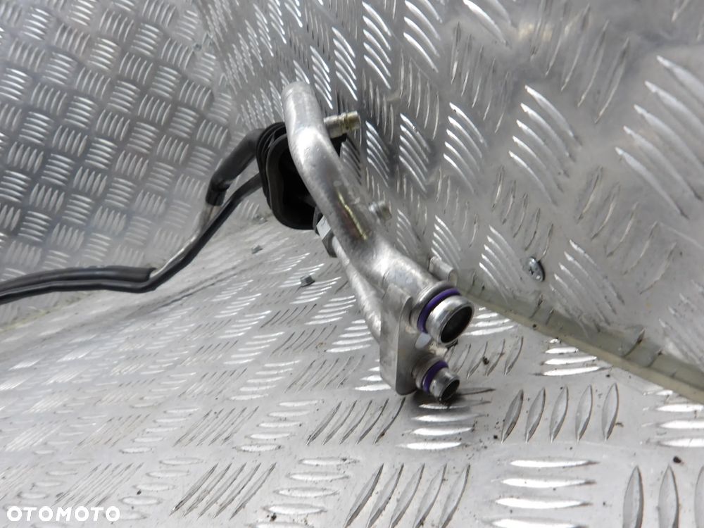 PASSAT B5 FL SEDAN 2.5 TDI 4MOTION PRZEWODY KLIMATYZACJI - 2