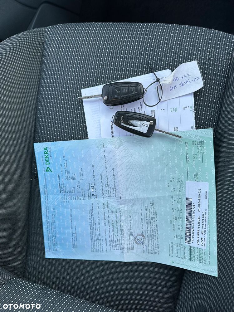 Ford C-MAX 1.6 TDCi Edition - 8