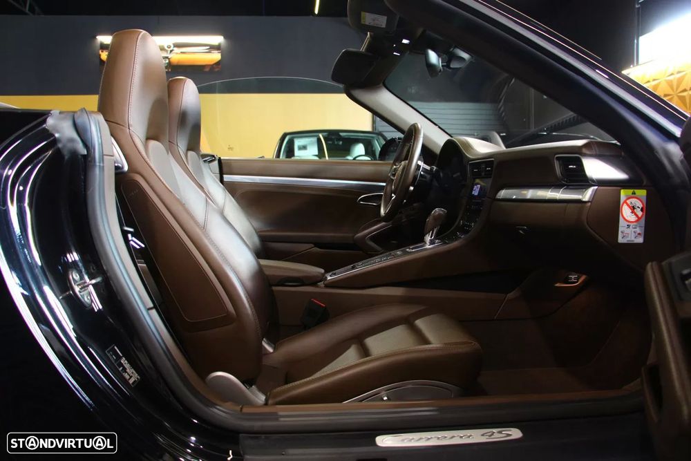 Porsche 991 Carrera 4 S PDK - 24