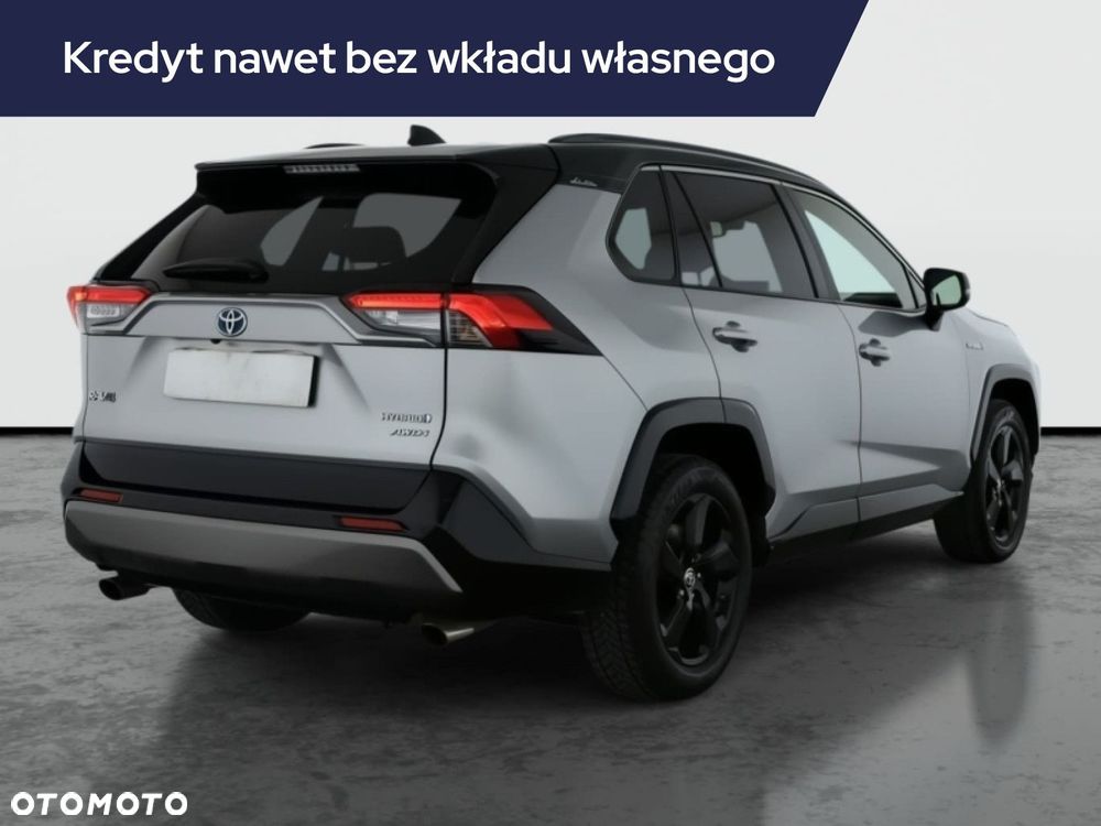 Toyota RAV4 - 7