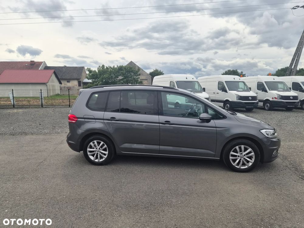 Volkswagen Touran 1.6 TDI BMT Comfortline - 5
