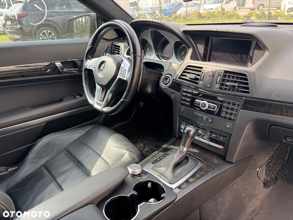 Mercedes-Benz Klasa E - 31